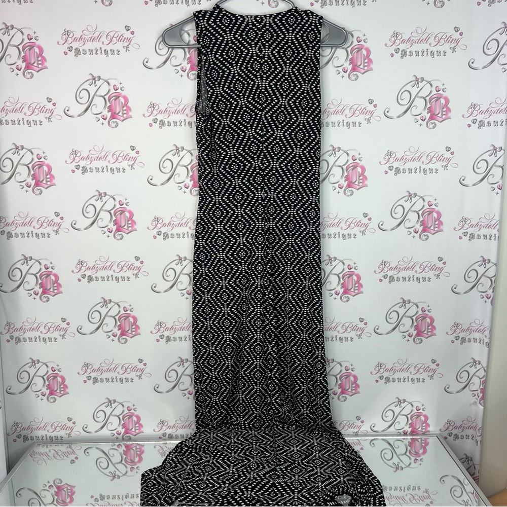 Tommy Bahama dress maxi long Aztec Black and White Patterned Maxi Dress - Picture 9 of 10